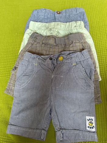 4 shorts 9 mois