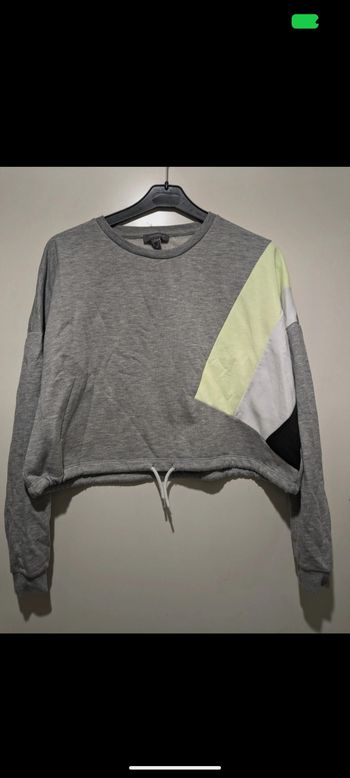 Sweat court tricolore Primark. Taille 38