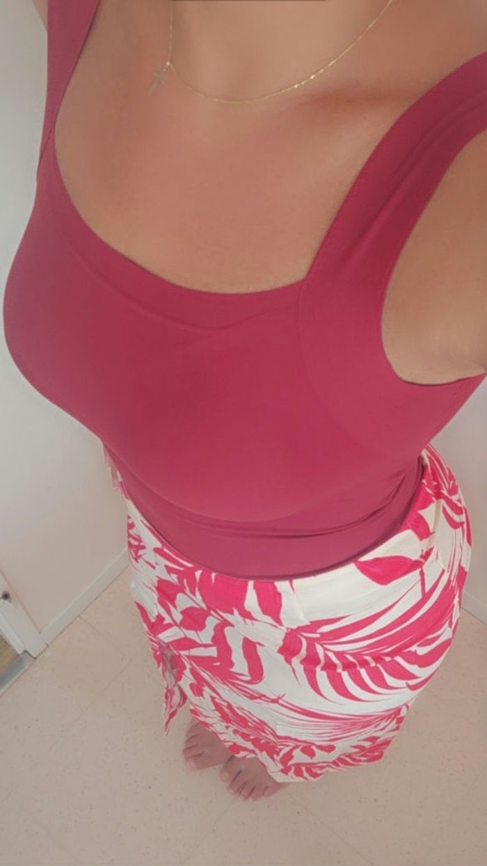 Top avec brassière integrée - photo numéro 4
