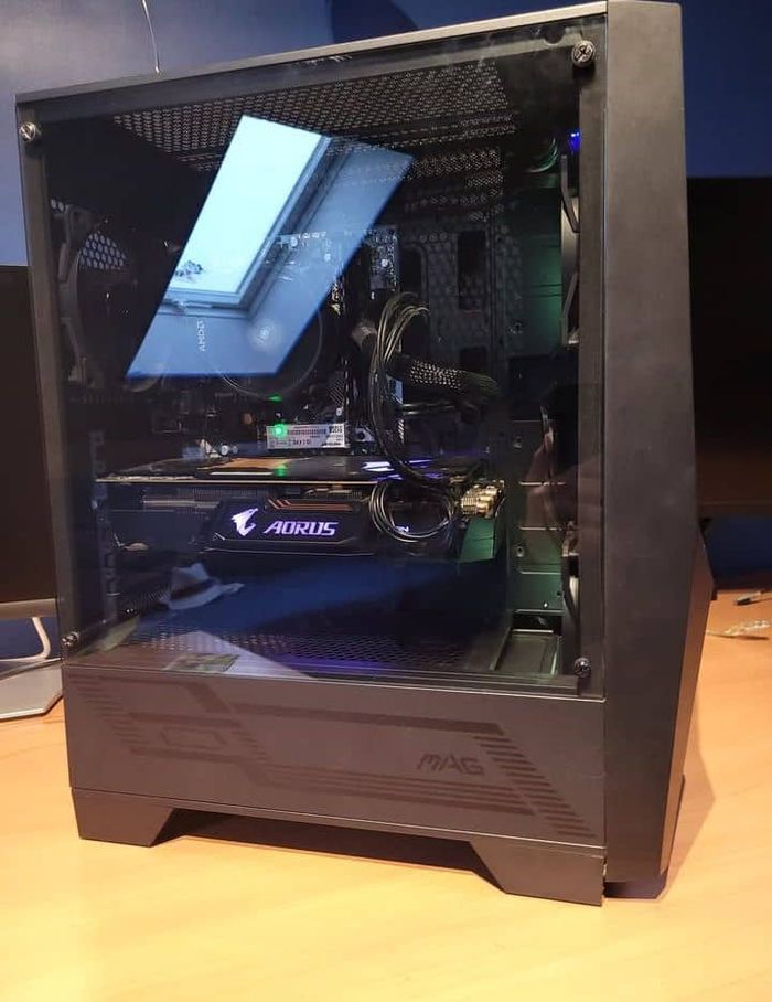 En vente de PC gamer - photo numéro 3