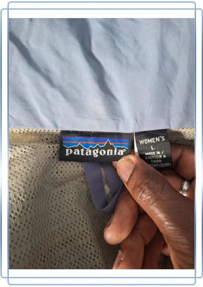 Veste coupe vent à capuche patagonia vintage femme / taille L bleu et noir brodé (257) - photo numéro 12