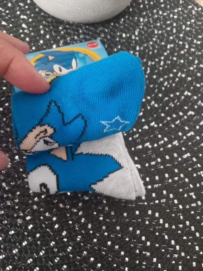 Lot 3 paires chaussettes Sonic the Hedgehog – 23/26 – Neuf - photo numéro 3