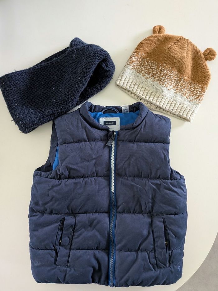 Lot doudoune bonnet et tour de cou