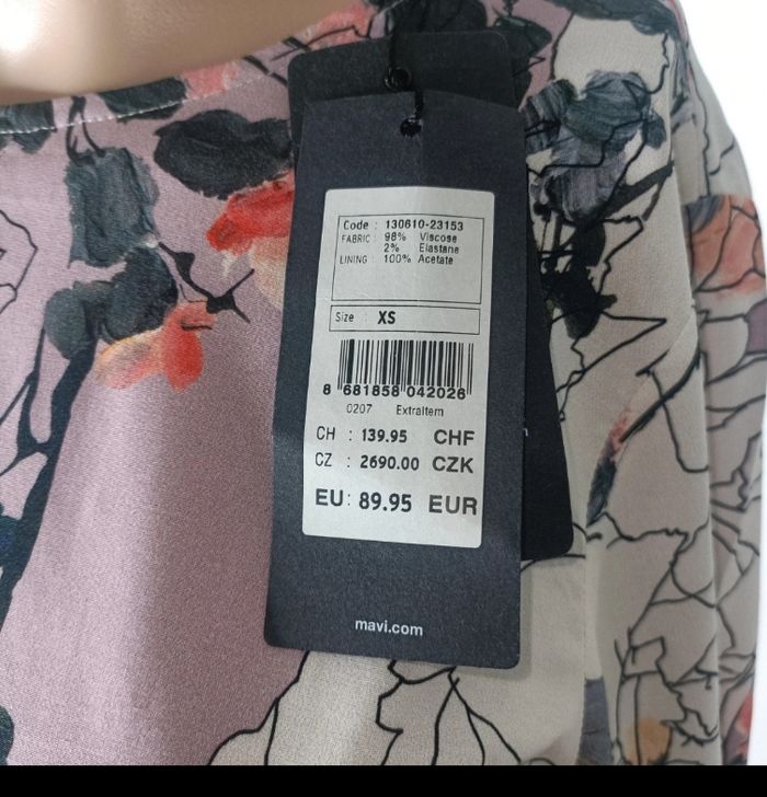 Robe mavi en 34 - photo numéro 2