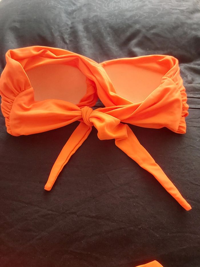 Maillot de bain 2 pièces avec coques et ajustable neuf (78) - photo numéro 5