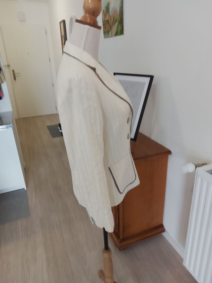 Veste blazer court beige clair femme '' Alain Manoukian'' - photo numéro 5