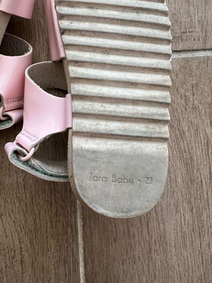 Jolies sandales Zara bébé fille taille 23 - photo numéro 6