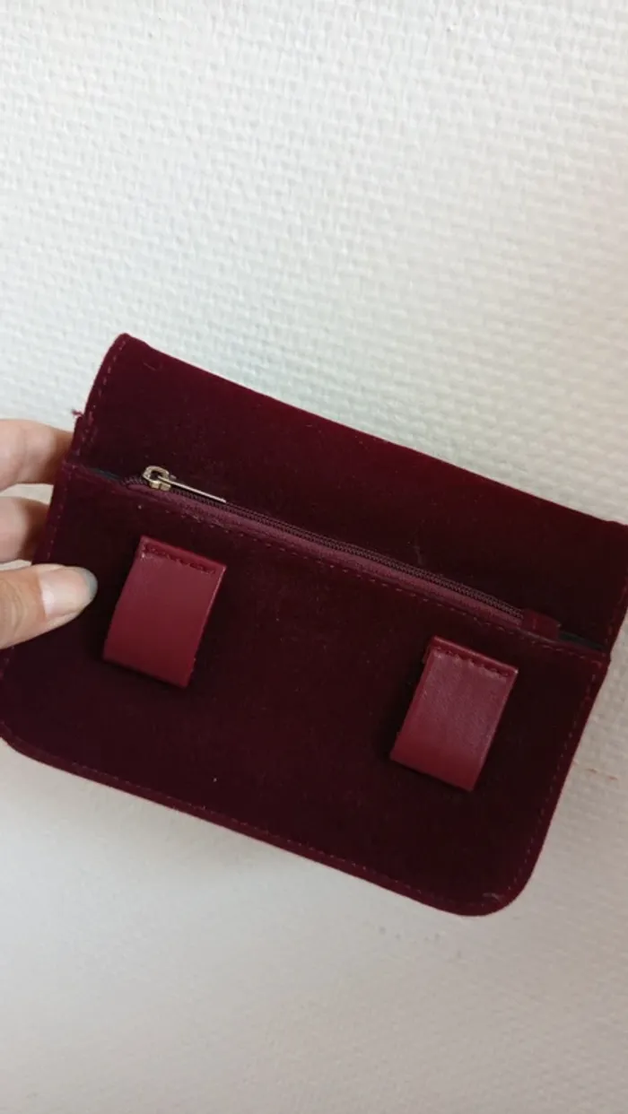 Pochette style velours bordeaux 🔸 André - photo numéro 5