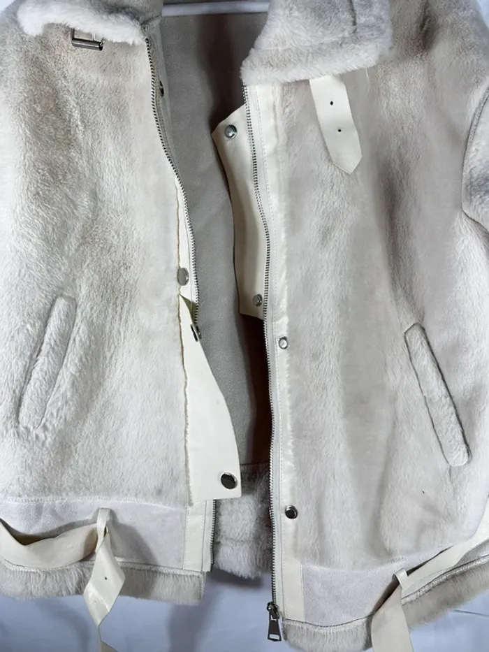 Veste fausse fourrure YesStyle – Blanche/crème, chic & chaude - photo numéro 9