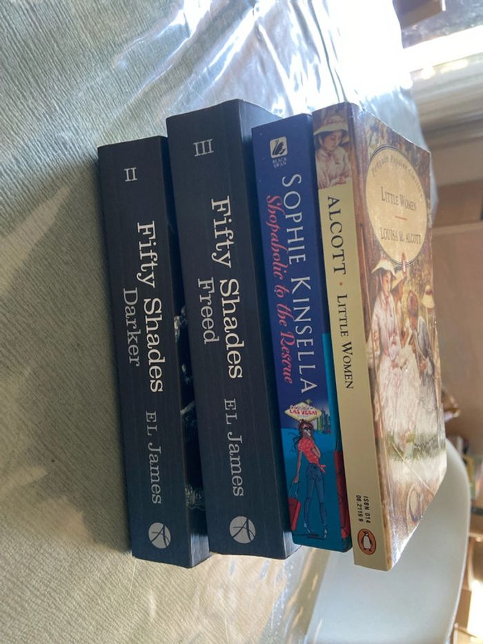 Lot de 4 romans en anglais - photo numéro 5