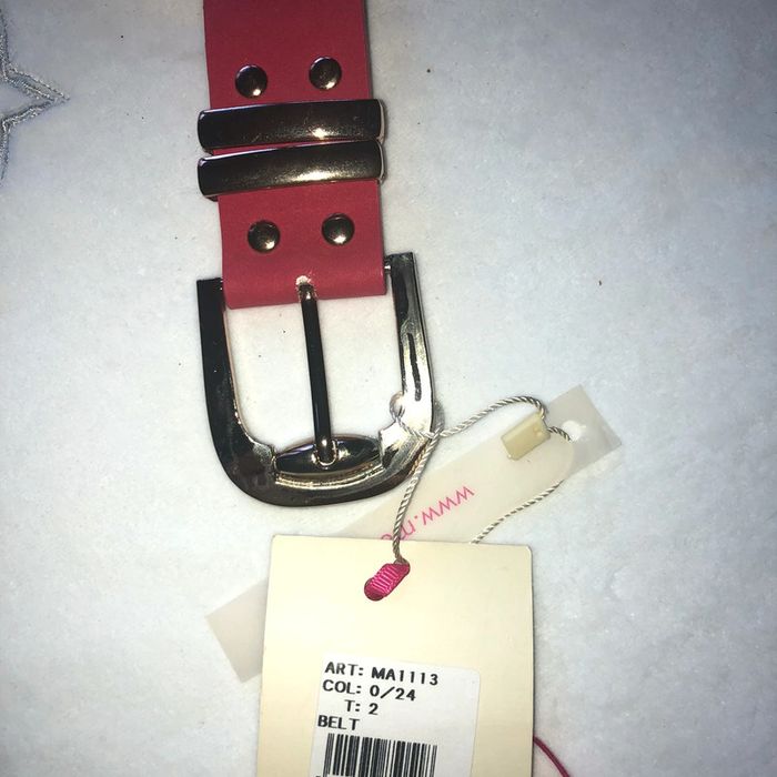 Ceinture rose cloutée 90cm (t2) neuve avec étiquette Melvin - photo numéro 3
