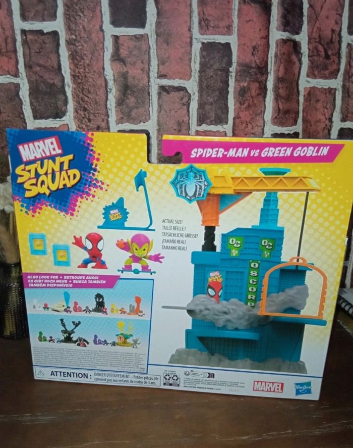 Coffret spiderman contre le bouffon vert - photo numéro 4
