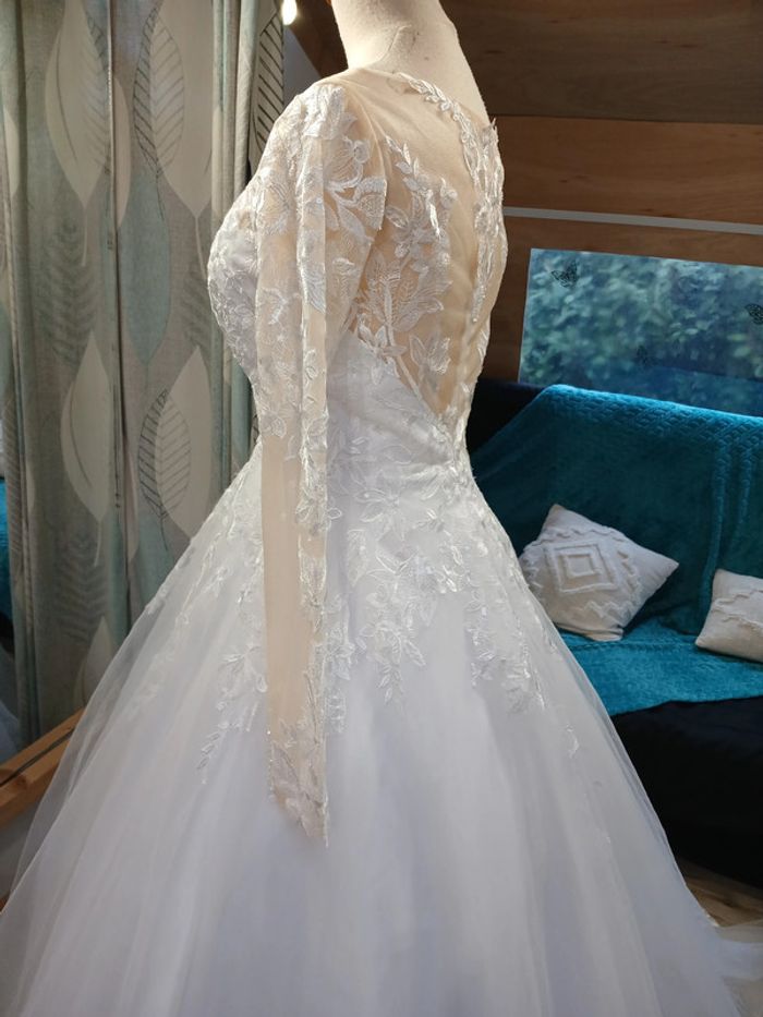 robe de mariée taille 34/36 - photo numéro 10