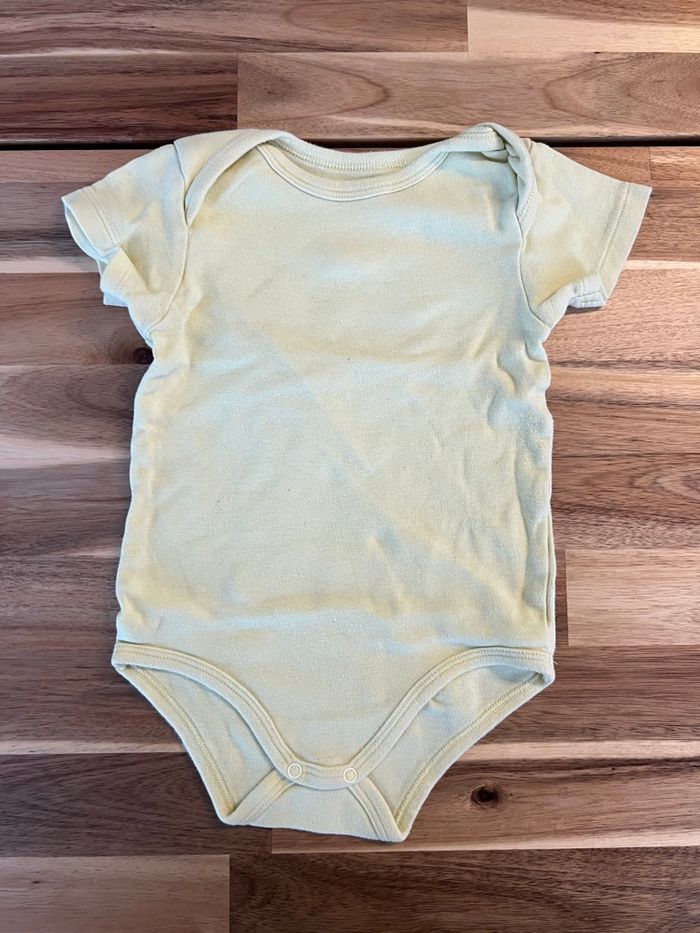 Body MC Kiabi 12 mois - photo numéro 2
