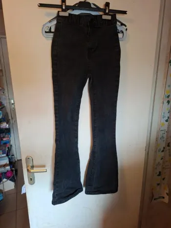 Jeans taille haute patte d'éléphant 32 kiabi
