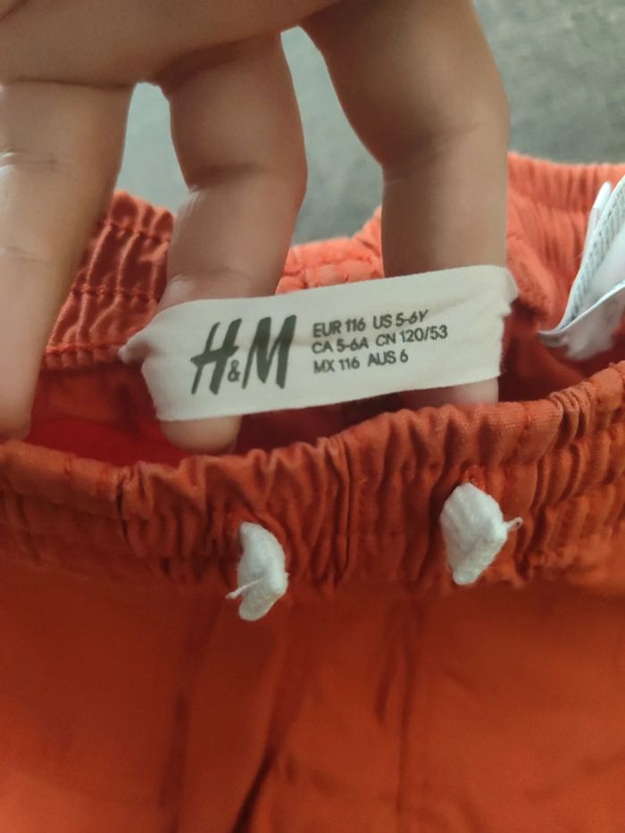 Short long orange H&M 6 ans - photo numéro 2