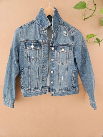 Jolie veste en jean Kiabi