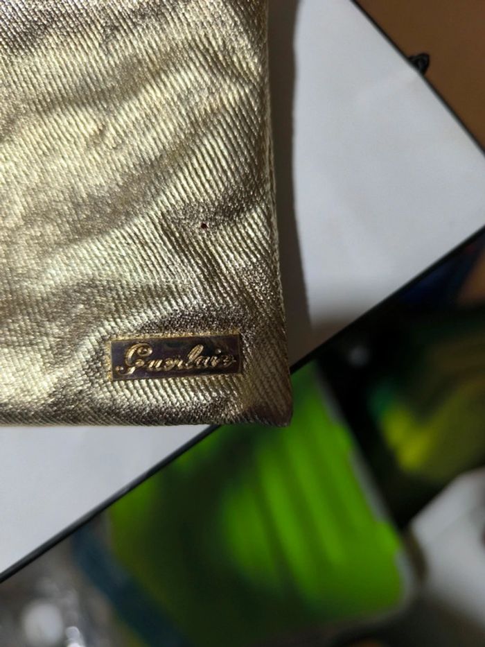 Pochette Guerlain neuf - photo numéro 4