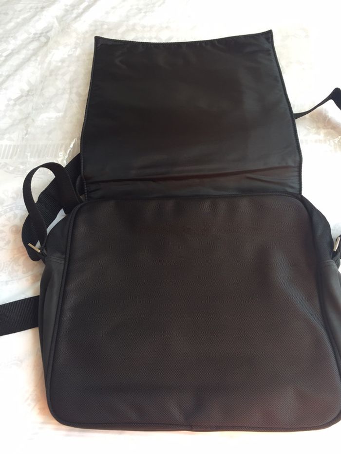 Sac besace à bandoulière Azzaro Neuf - photo numéro 4