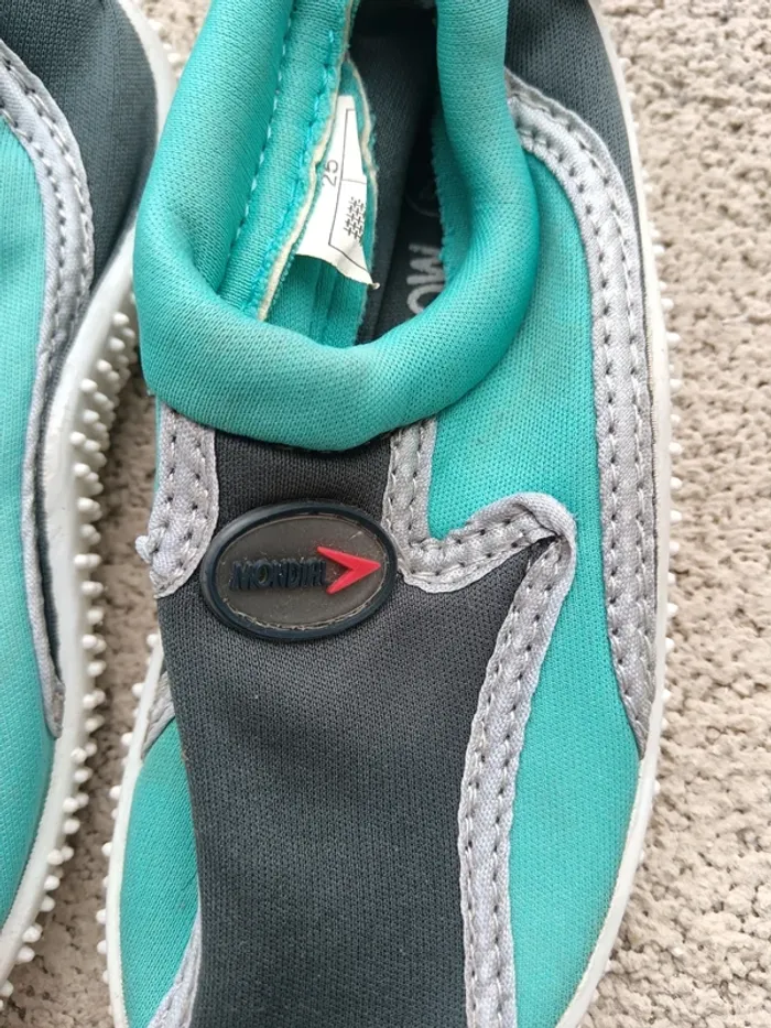 Chaussures aquatiques enfant Mondial taille 25 - photo numéro 2