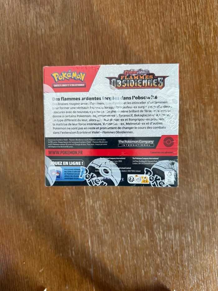 Display Pokémon EV3 Flammes Obsidiennes - photo numéro 3