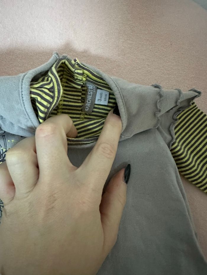 Lot vêtements bebe 1- 3 mois - photo numéro 2