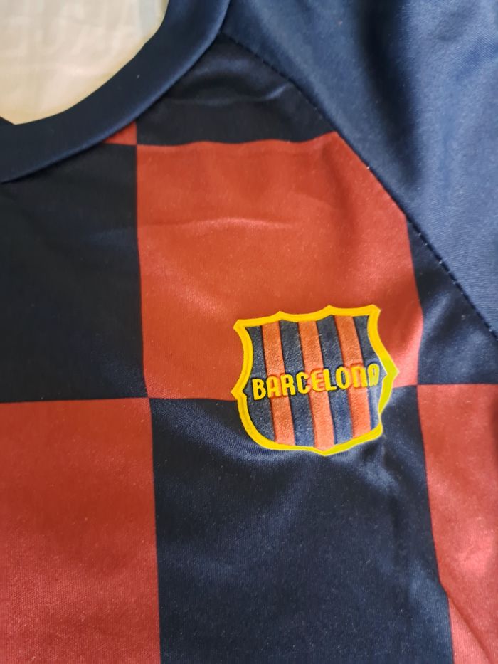 Tenue sport  Fc.   Barcelone - photo numéro 2