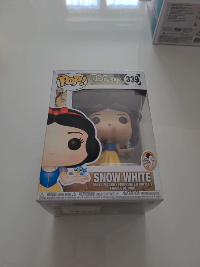 Funko pop snow white