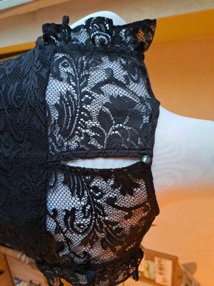 Haut tendance gothique dentelle - photo numéro 4