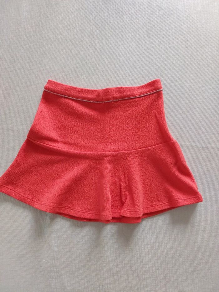 Jupe rouge - photo numéro 2