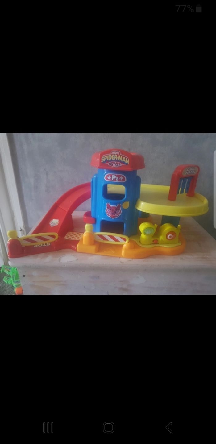Garage spiderman interactif