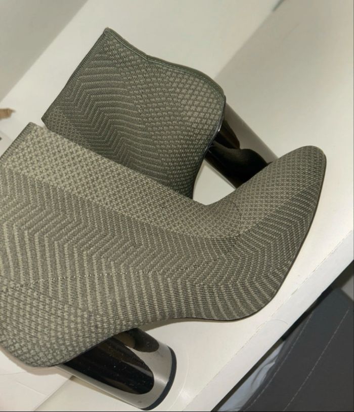 Bottines à talons Zara à très peu portés