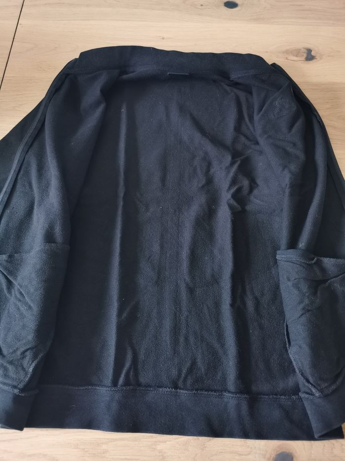 Gilet zippé noir sans capuche le coq sportif 14 ans en bon état - photo numéro 3