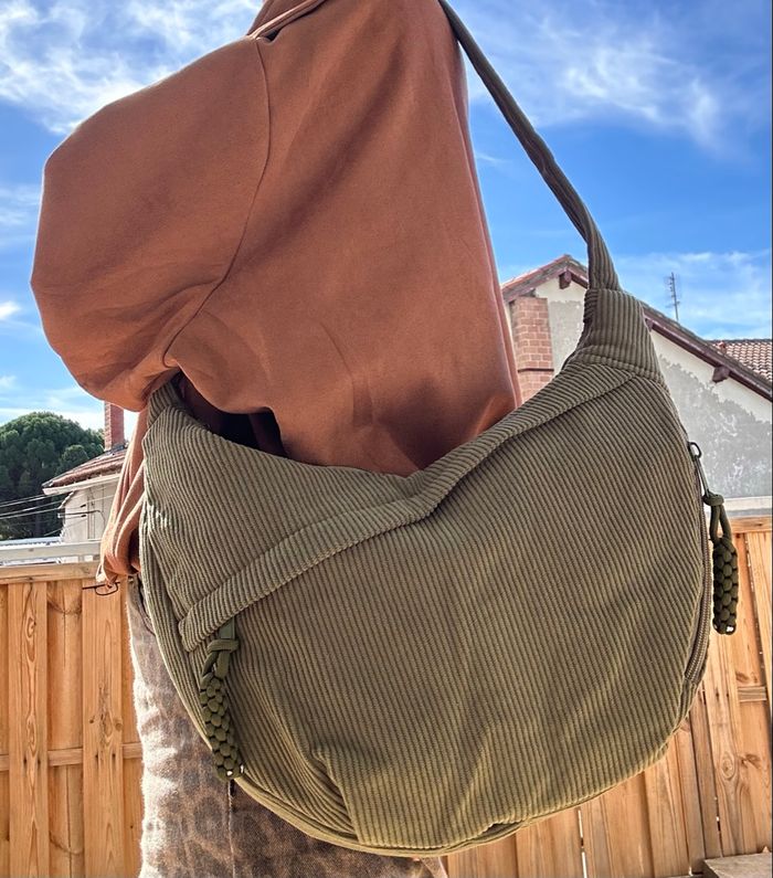 Sac à main kaki velours côtelé - photo numéro 2