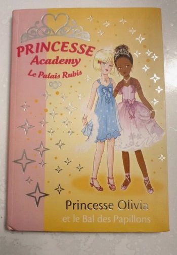 Bibliothèque rose princesse academy