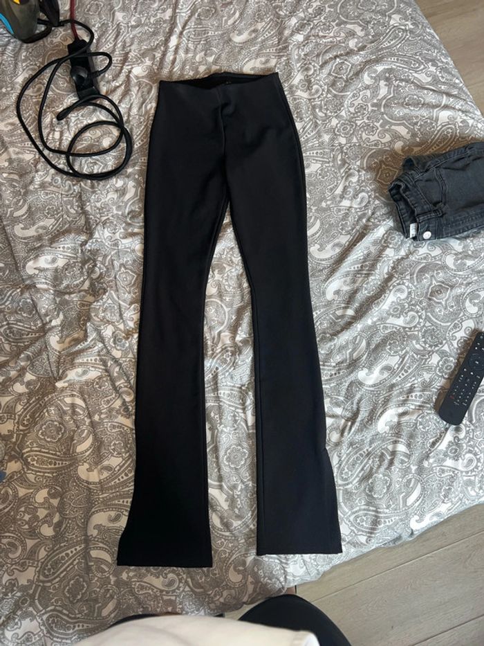 Pantalon à fente amisu