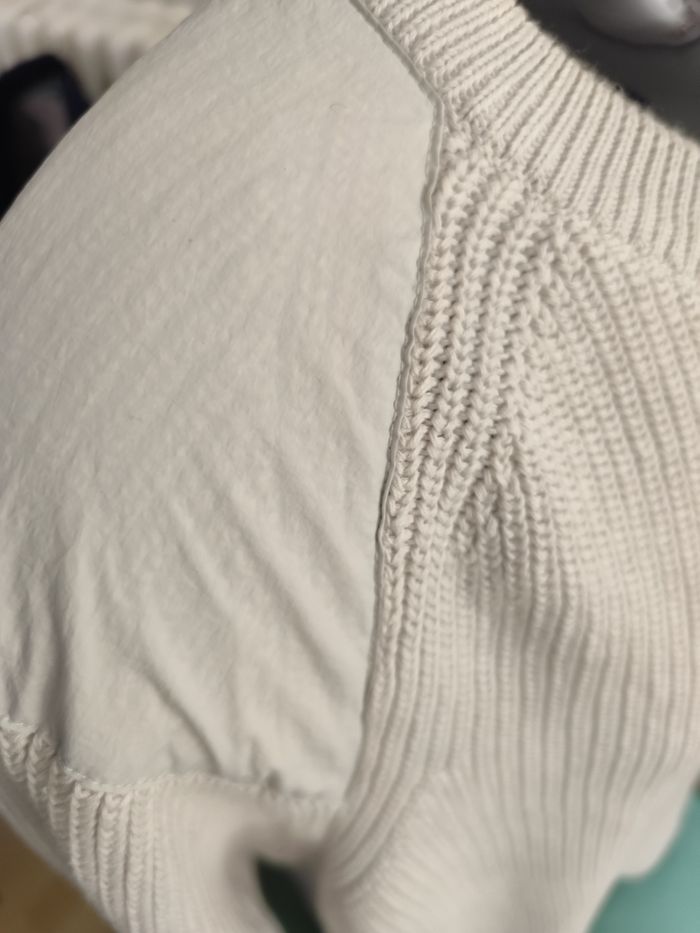 Pull de la marque Peak Performance taille L. Comme neuf. - photo numéro 6