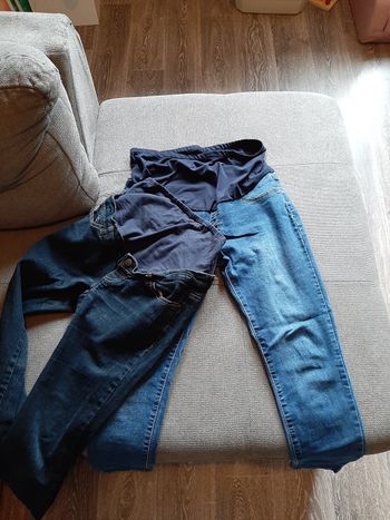 Lot de deux jeans de grossesse