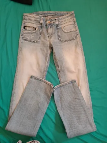 Jeans kaporal très bon état taille 27