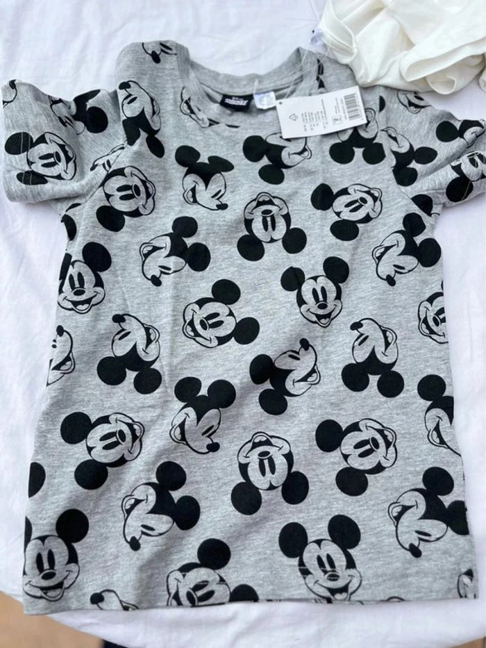 Lot de 2 t shirts Mickey - photo numéro 5