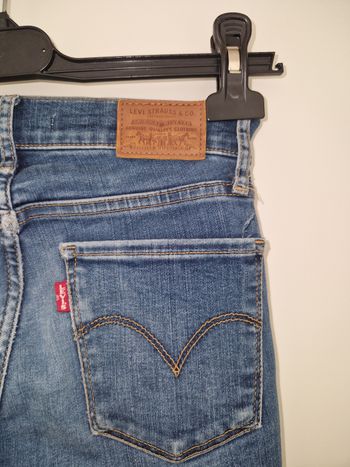 Jean 710 Levi's