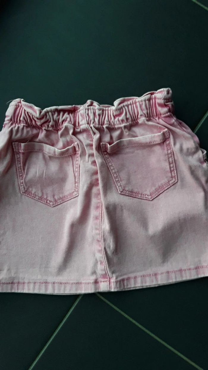 Jupe 6 ans du pareil au même - photo numéro 3