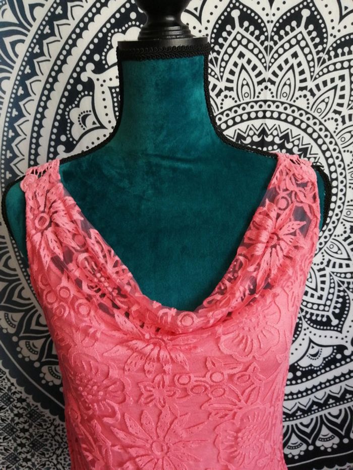 Top corail en dentelle, col drapé, libellule dans le dos, doublé / sans marque / (TU) - photo numéro 3