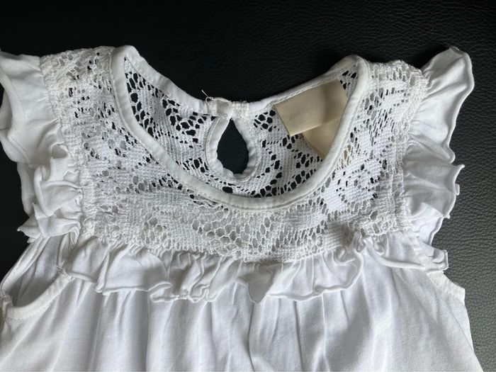 Débardeur dentelle blanc H&M tailles 1-2 ans - photo numéro 3