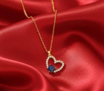 Collection Red 2026 : bijoux duo coeur strass et pierre bleu nuit plaqué or 🎁