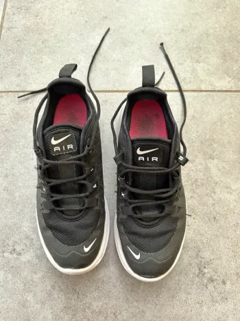 Basket enfant air Max