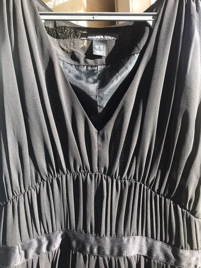 Robe de soirée noire Voile et satin - photo numéro 2