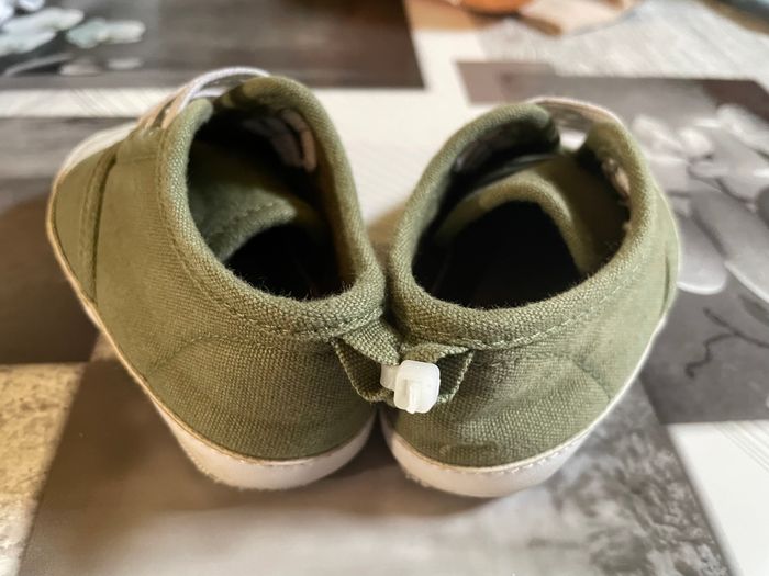 Chaussure bébé - photo numéro 3