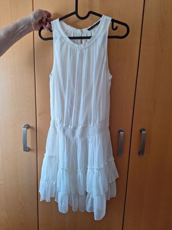 Petite robe blanche écrue