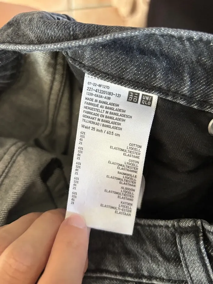 Jean gris noir uniqlo - photo numéro 6